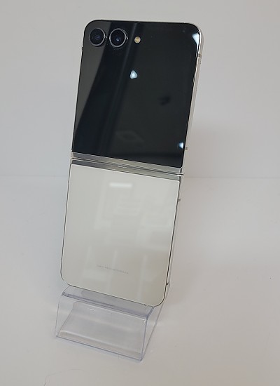 갤럭시Z플립5 - 3057